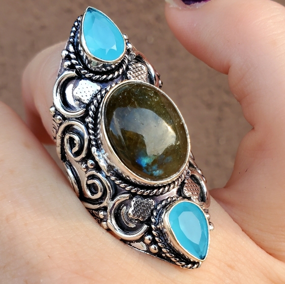 New Labradorite & Chalcedony 925 Silver Statement Ring. - Picture 3 of 15